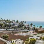 Iberostar Waves Playa Gaviotas Hotel