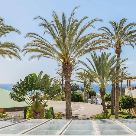 Iberostar Waves Playa Gaviotas Szálloda 4*
