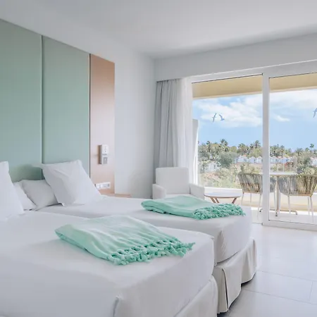 Iberostar Waves Playa Gaviotas Szálloda Morro Jable (Fuerteventura)