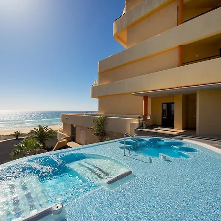 Hotell Iberostar Waves Playa Gaviotas 4*
