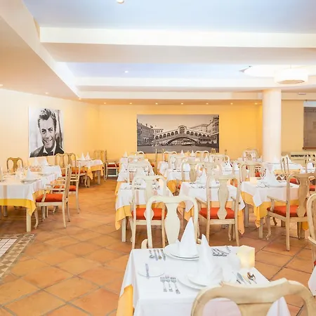 Hotell Iberostar Waves Playa Gaviotas