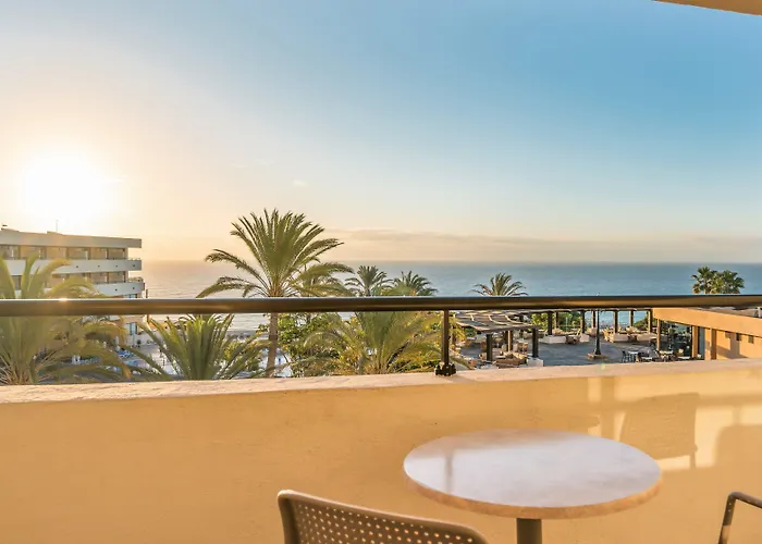 Iberostar Waves Playa Gaviotas 4*