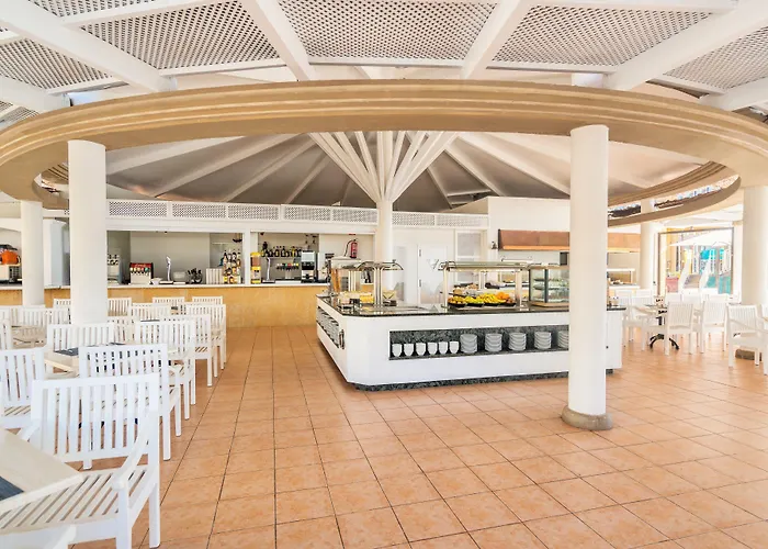 Iberostar Waves Playa Gaviotas 4*